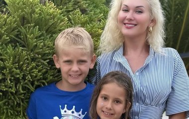 Бужинська висловилася про життя двох дітей у Болгарії під час війни і чому вони не їдуть до України