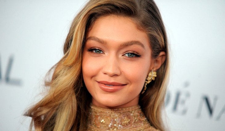 Джиджи Хадид впервые появилась на публике после рождения дочери