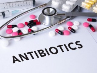 Медики розвінчали популярні міфи про антибіотики
