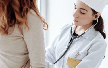 Гастроентеролог перерахувала найнебезпечніші начинки для млинців