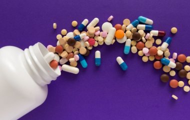 Названо два вітаміни, які можуть збільшити ризик розвитку раку