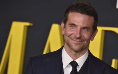 Известный голливудский актер впервые вышел в свет с 6-летней дочерью – своей копией