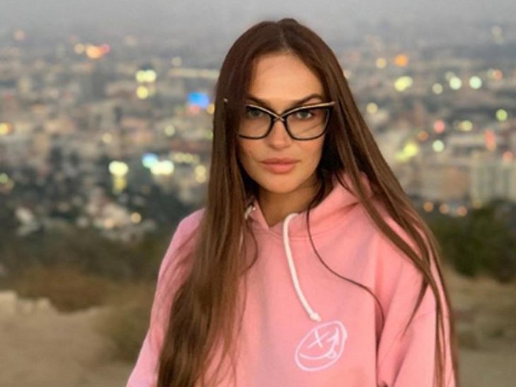 Похудевшая Алена Водонаева стала жертвой интернет-мошенников