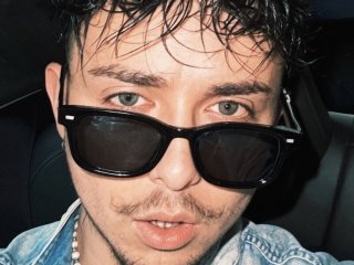 MÉLOVIN чесно відповів, чи знову вживає алкоголь після трьох років тверезості