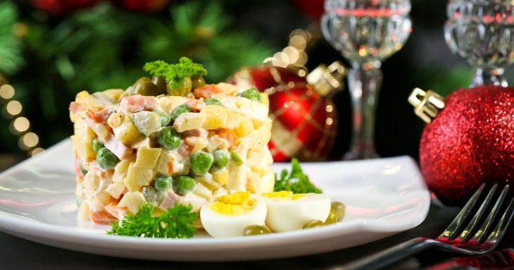 Різкий стрибок цукру та зрив систем: Названо найгірше поєднання продуктів у новорічному салаті