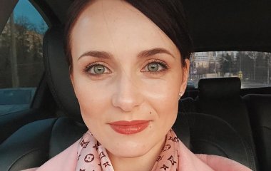 Анна Снаткина прокатилась в метро