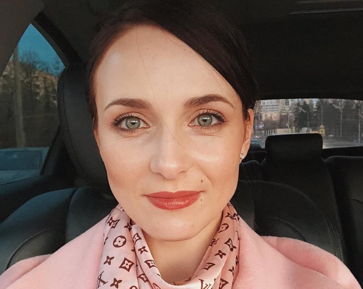 Анна Снаткина прокатилась в метро