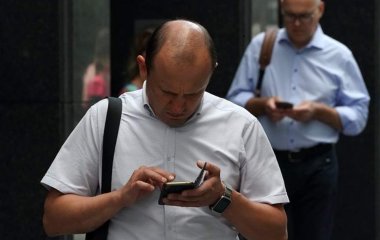 Лікарі розповіли про способи зберегти зір під час використання гаджетів