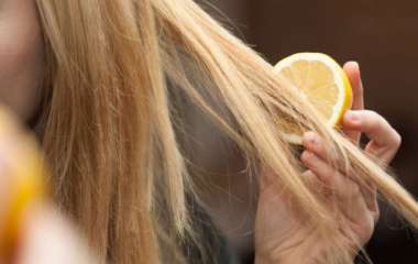 Как осветлить волосы с помощью лимона? Полезные советы и лучшие рецепты масок для домашних условий
