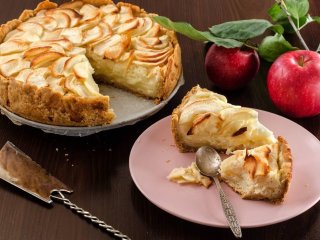 Все потребуют добавку: рецепт яблочного пирога в духовке