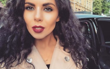 Настя Каменских рассказала об отношениях с родителями Потапа
