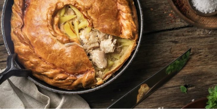 Блюдо для всей семьи: рецепт картофельного пирога с мясом