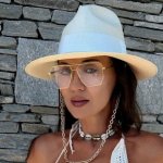 Анна Саліванчук провчила шахрая в Греції: перелізла через паркан і знайшла власницю вілли