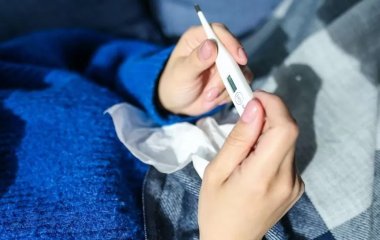 У яких випадках і як знизити температуру в домашніх умовах, а коли потрібно звернутися до лікаря