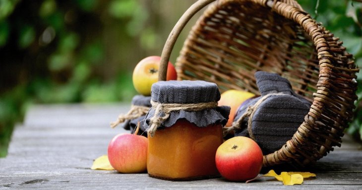 Що потрібно святити на Яблучний Спас: перелік продуктів в кошик