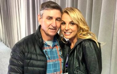 Отец Бритни Спирс Джейми рассказал о нестабильной психике дочери и заявил, что должен остаться ее опекуном 