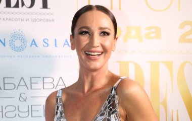 Металась по залу, в слезах: Собчак довела Бузову до истерики 