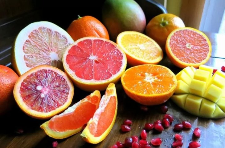 Названі продукти, що допомагають позбутися жиру на животі