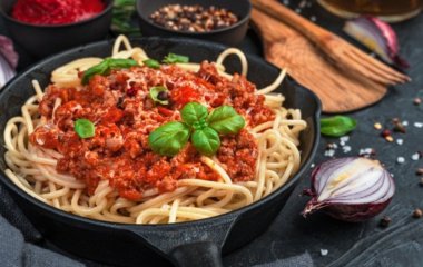 Рецепт ідеального болоньєзе: Італійська кулінарна академія розкрила ключовий інгредієнт