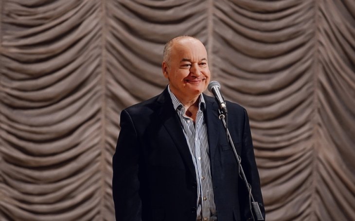 «Можно было спасти»: Игорь Маменко из «Аншлага» до сих пор винит себя в смерти жены