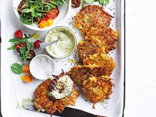 Этот рецепт оладьев из кабачков превзойдет ваши ожидания: готовится просто