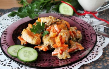 Секреты приготовления жареной курицы на сковороде + 2 вкуснейших рецепта гарнира