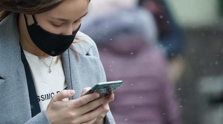 Психофізіолог розповів про вплив смартфона на згадку про людину