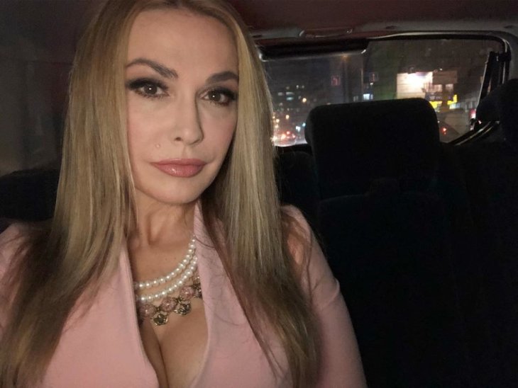 Ольга Сумская облачилась в стильный образ на съемках