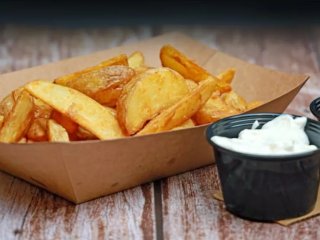 Картопля з хрусткою скоринкою без фритюру: простий трюк із борошном, який роблять шефи