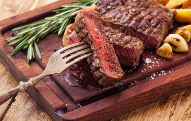 Пошаговые рецепты приготовления сочных стейков из мраморной говядины