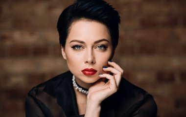 Настасья Самбурская ответила на обвинения в пластике