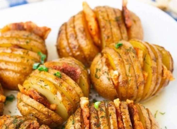 Картофель с беконом: как приготовить вкусный ужин