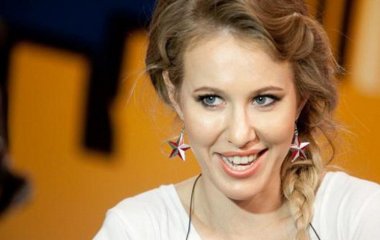 Ксения Собчак на открытии Cosmoscow 2020 в Москве