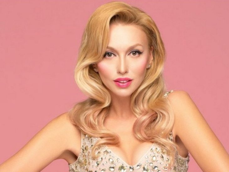 Оля Полякова решилась всерьез заняться политикой?