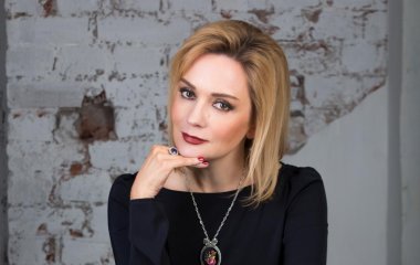 «Пузатая»: Буланову раскритиковали за округлившийся живот на снимке 