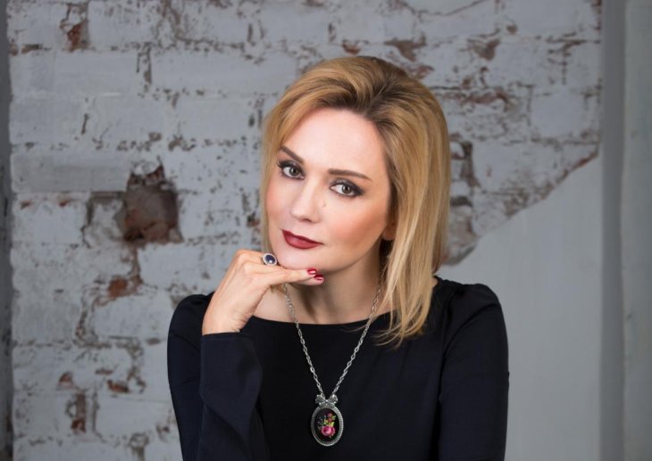 «Пузатая»: Буланову раскритиковали за округлившийся живот на снимке 