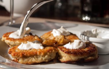 Панские деруны по-гуцульски: рецепт древнего украинского блюда