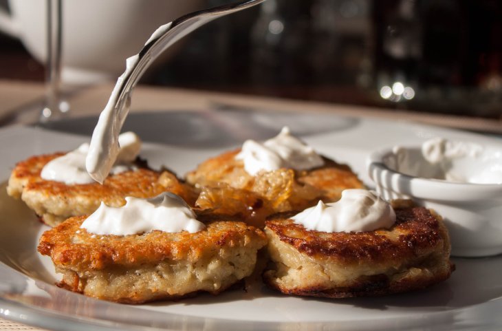 Панские деруны по-гуцульски: рецепт древнего украинского блюда