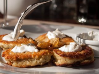 Панские деруны по-гуцульски: рецепт древнего украинского блюда