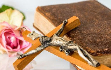 12 квітня — яке церковне свято, в чому не варто виходити з дому