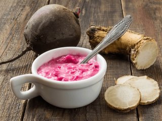 Рецепт этого хрена с буряком спрашивают все: добавьте секретный ингредиент