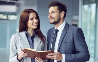 10 «фишек» этикета, по которым нас «читают» с первых минут