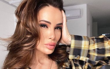 Айза Анохина потеряла работу из-за конфликта с Юлией Барановской