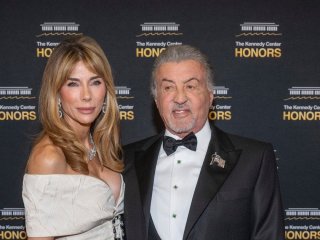 Сильвестр Сталлоне замилував фото з донькою-красунею від Дженніфер Флавін і привітав її з 30-річчям