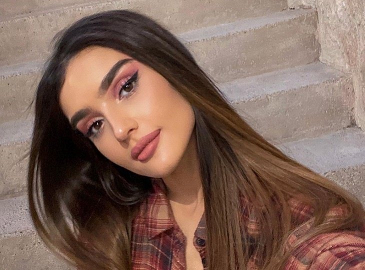 Блогерша Дина Саева удалила «Инстаграм» из-за травли 