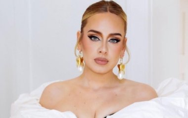 Адель призналась, что имеет проблемы с алкоголем