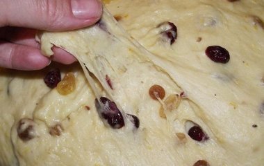 Народні вірування застерігають, що у ці дня краще не пекти паску та фарбувати яйця