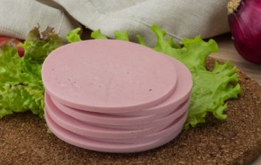 Домашняя вареная колбаса