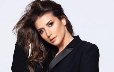42-летняя певица Жасмин сменила имидж