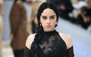 Билли Айлиш ответила на критику своего стиля